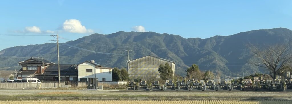 千丁町「蒲原霊園」永代使用料・管理費無料
